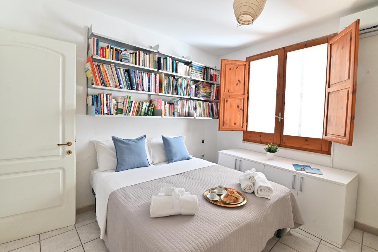 Izzhome Full Center Terrace カリアリ エクステリア 写真