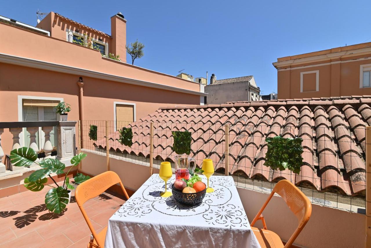 Izzhome Full Center Terrace カリアリ エクステリア 写真